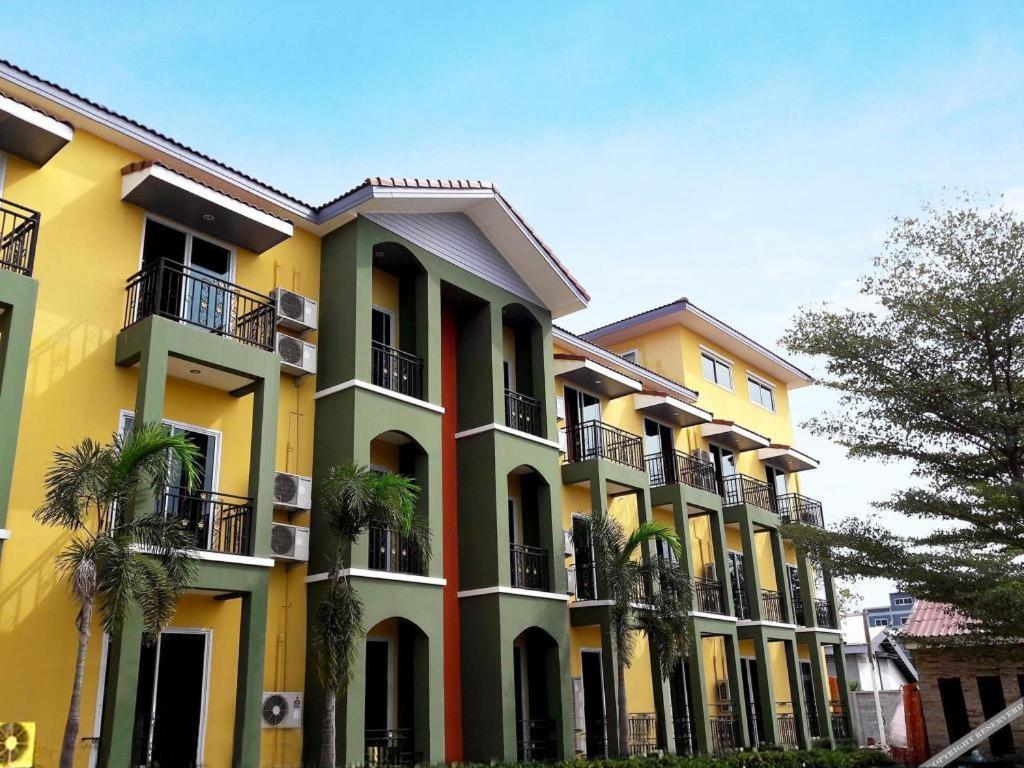 B2 Buriram Boutique And Budget Hotel Exterior foto